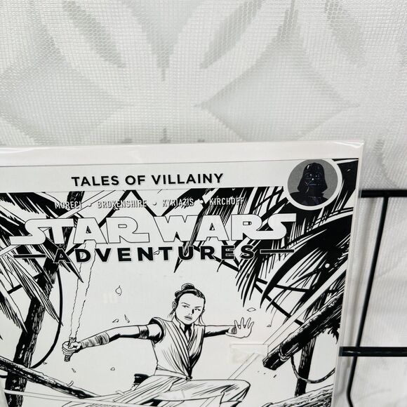 STAR WARS ADVENTURES Tales of Villainy #1 RI-B 1:25 Francavilla Variant IDW 2020 - Picture 3 of 5